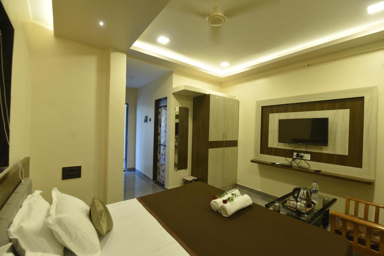 Hotel Sitara Inn Ratnāgiri Exterior foto